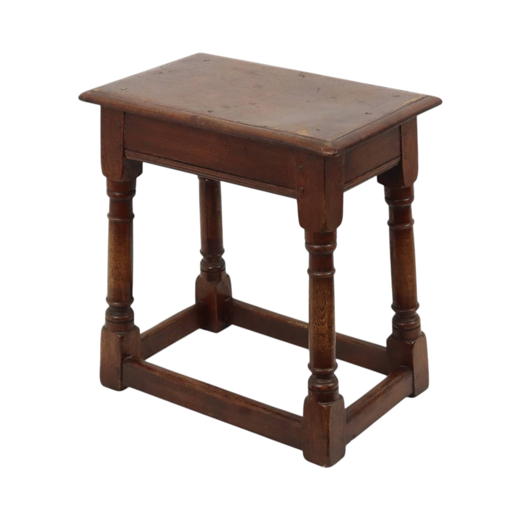 Tabouret en chêne massif anglais, 19e siècle