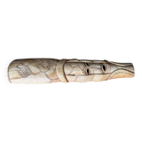 Masque africain en bois sculpté