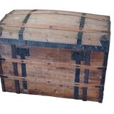 19th century stagecoach trunk