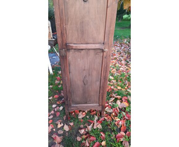 2 vintage cabinets 1 door