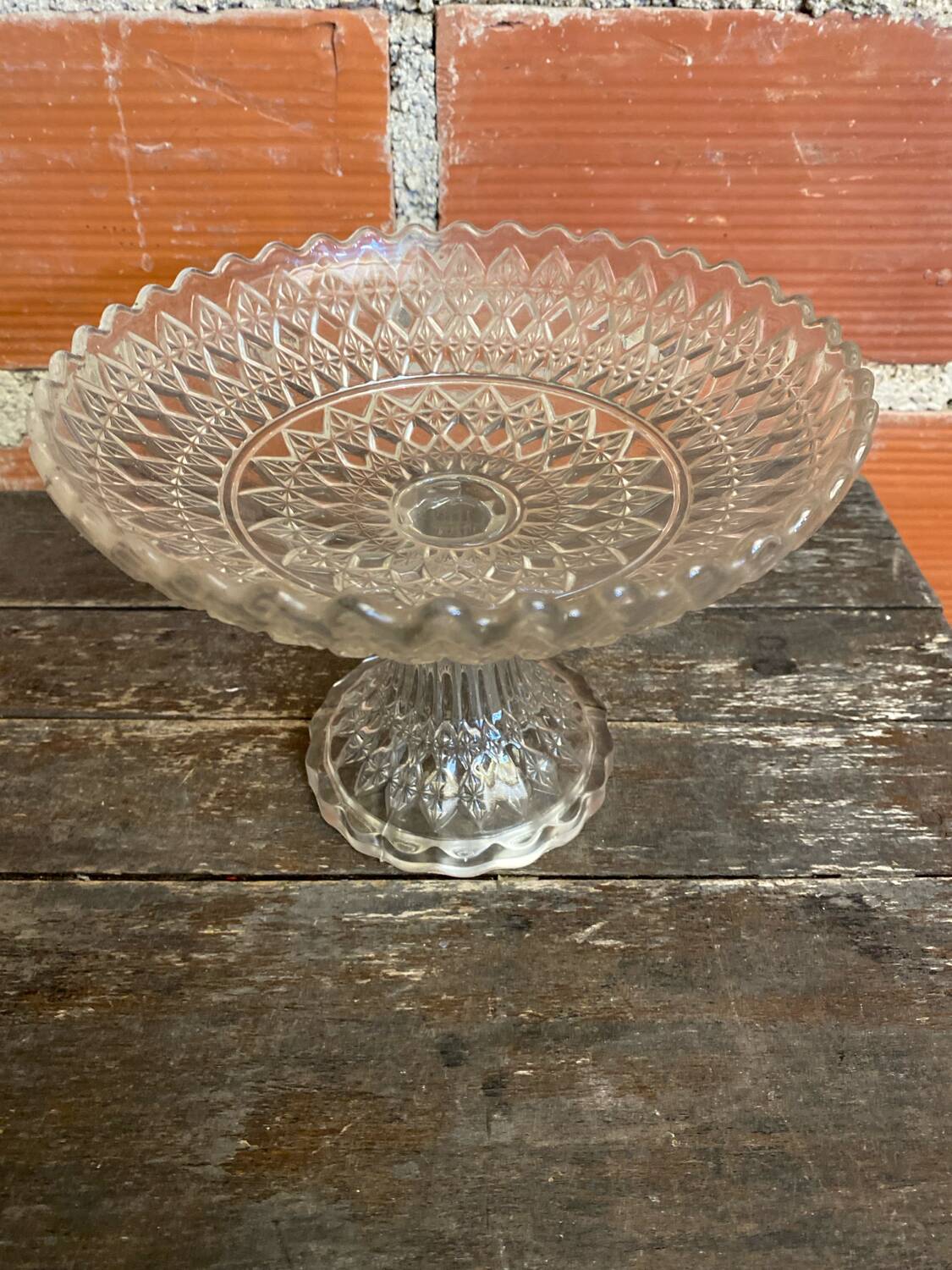 Coupe à Fruits Ancienne En Verre Moulé Décor Étoiles Vintage