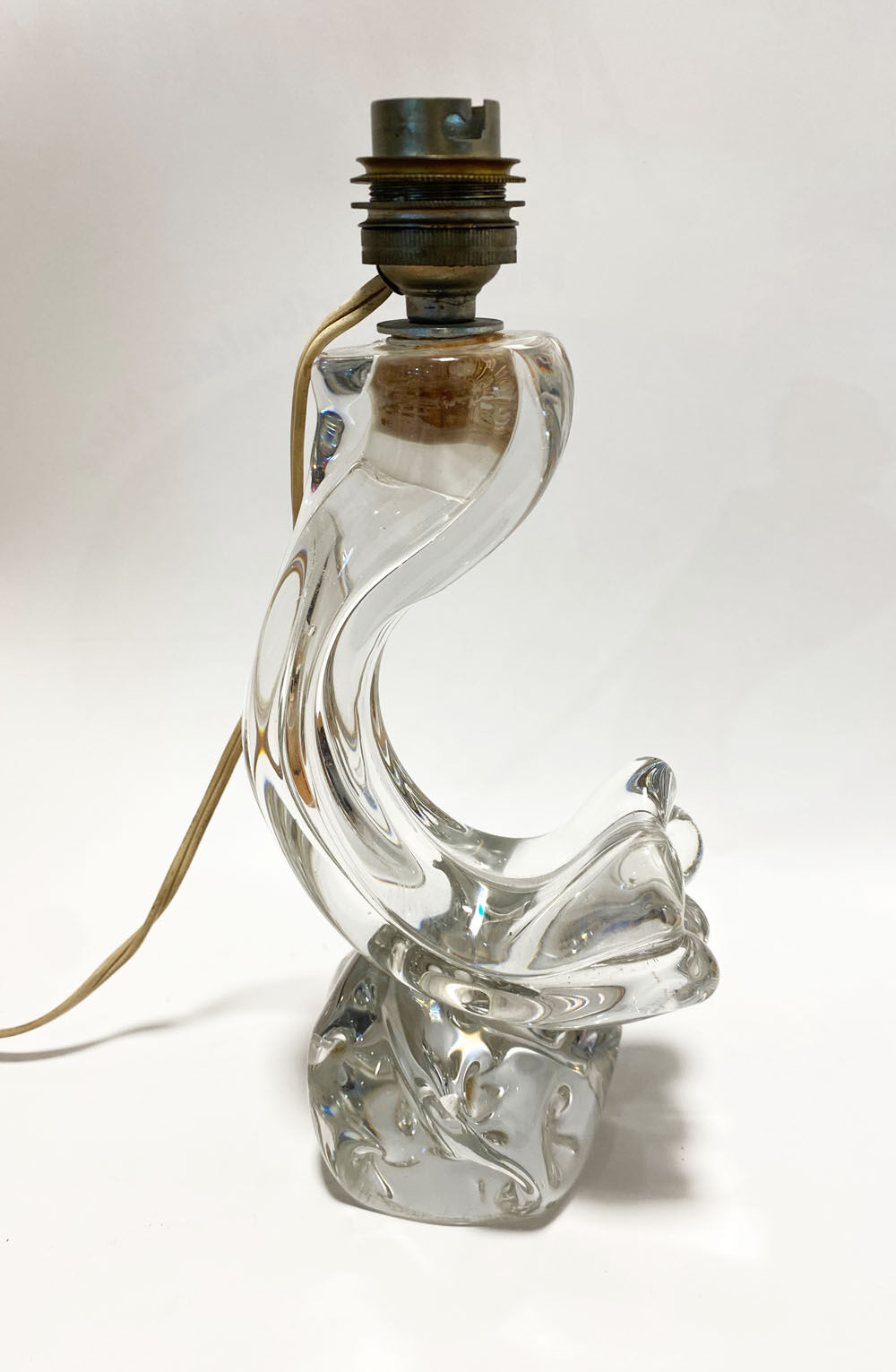 Lamp foot signed Daum France. Horn of plenty. 25 cm