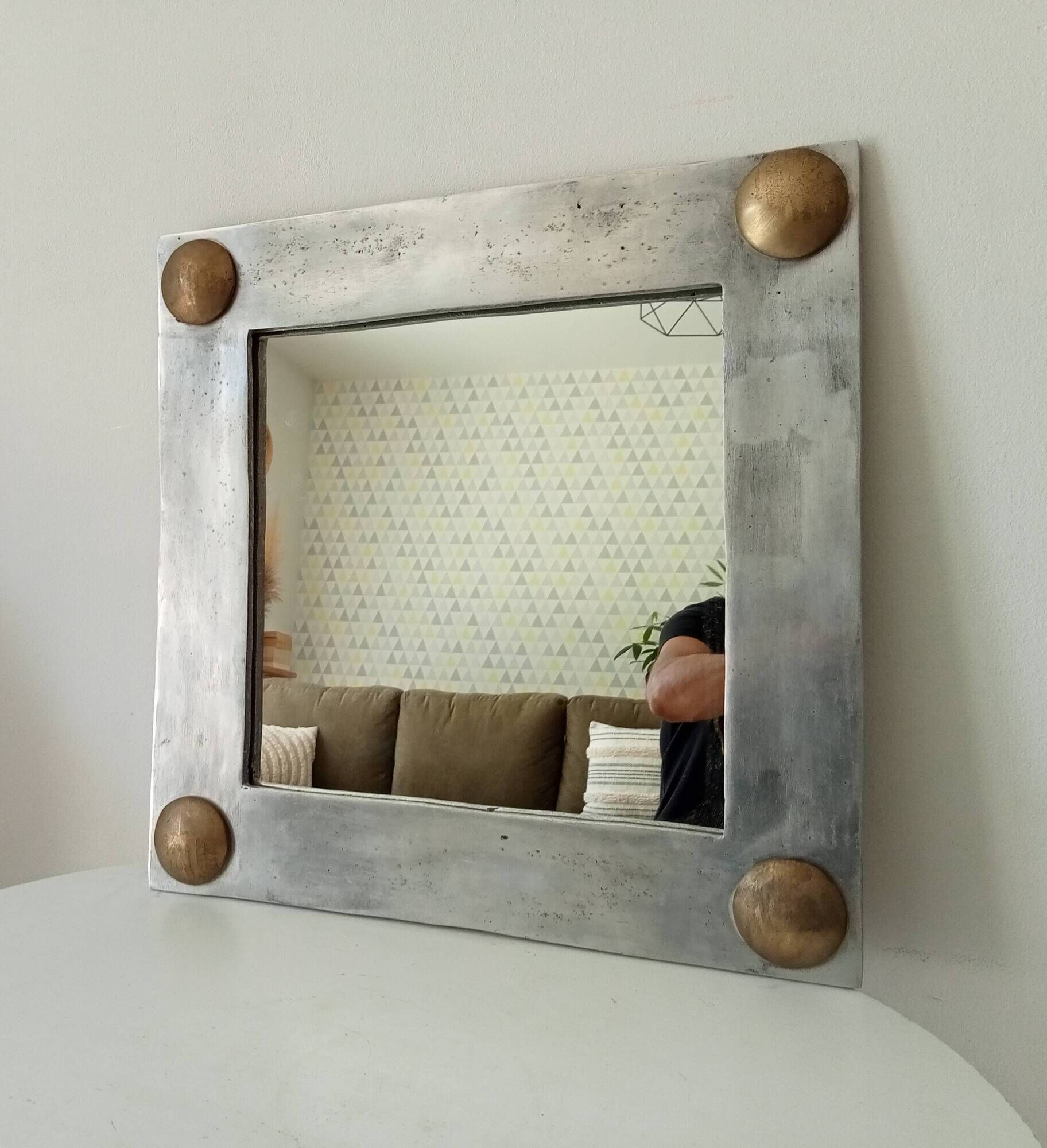 Vintage folk art mirror in cast aluminum and solid brass 60s/70s 50*50 cm