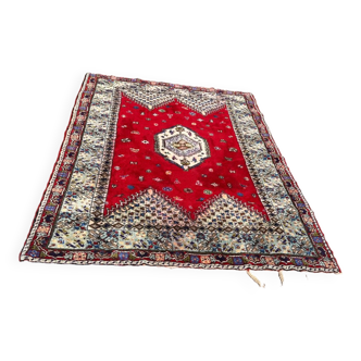 Vintage Moroccan Berber rug in Rabat wool