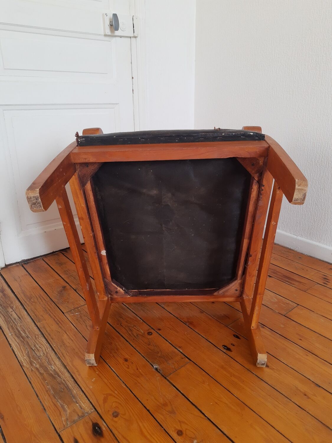 Fauteuil ancien à renover