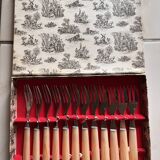 Dessert fork set