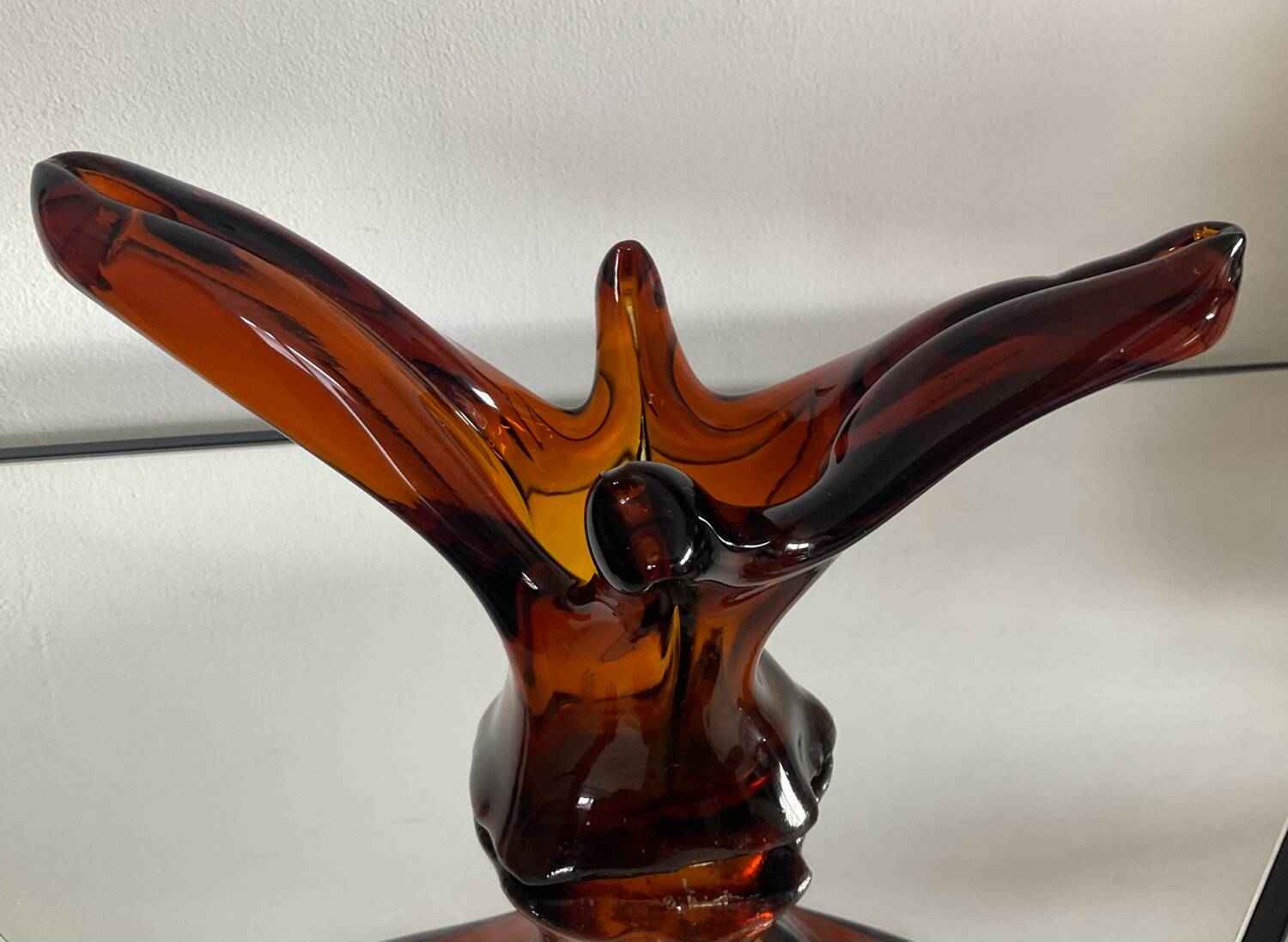 Duo de vases vintage en pâte de verre ambré