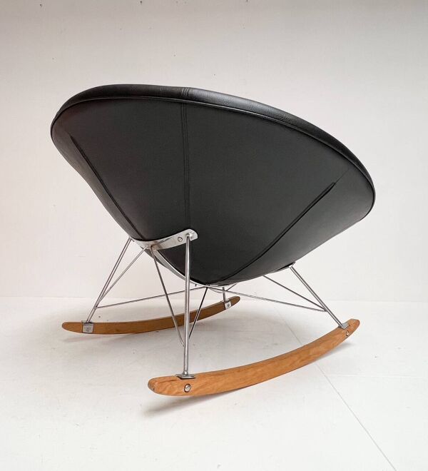 Fauteuil à bascule design Donut, après 2000