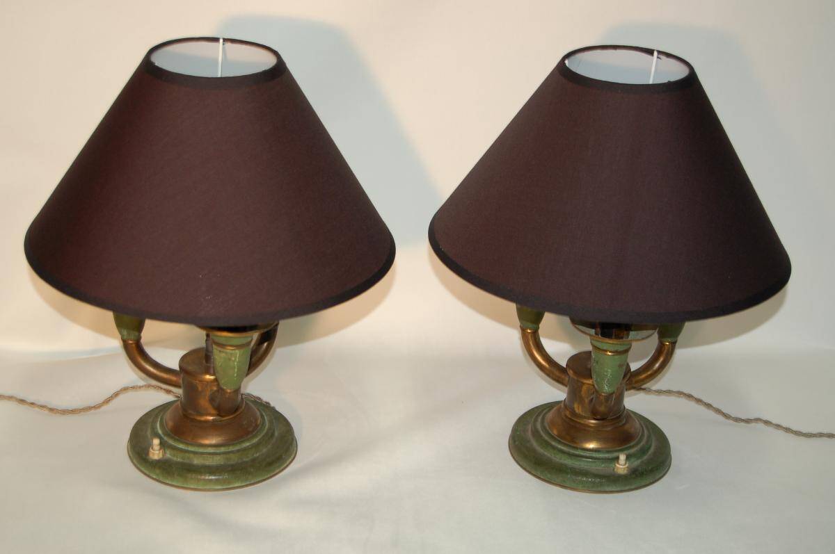 Paire de lampes Art Déco en laiton patiné