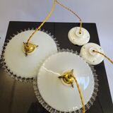 Duo of serrated opaline suspensions