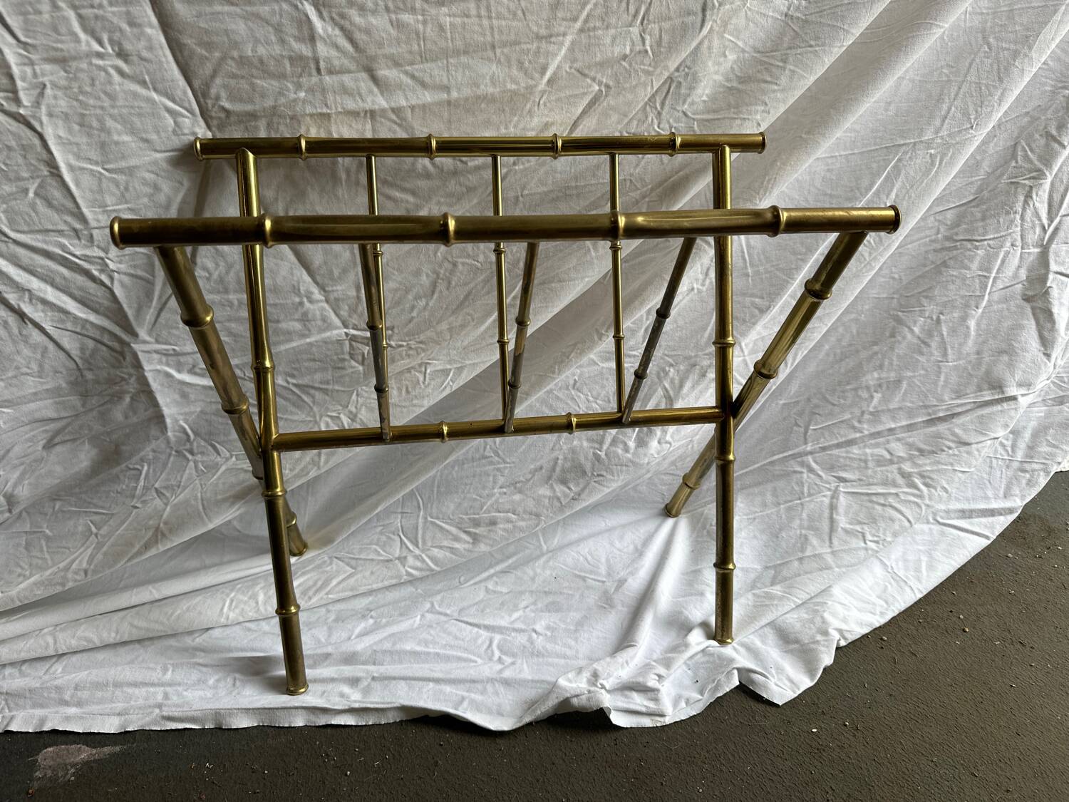 Hollywood Regency Brass and Bamboo Magazine Rack by Maison Baguès, 1970s