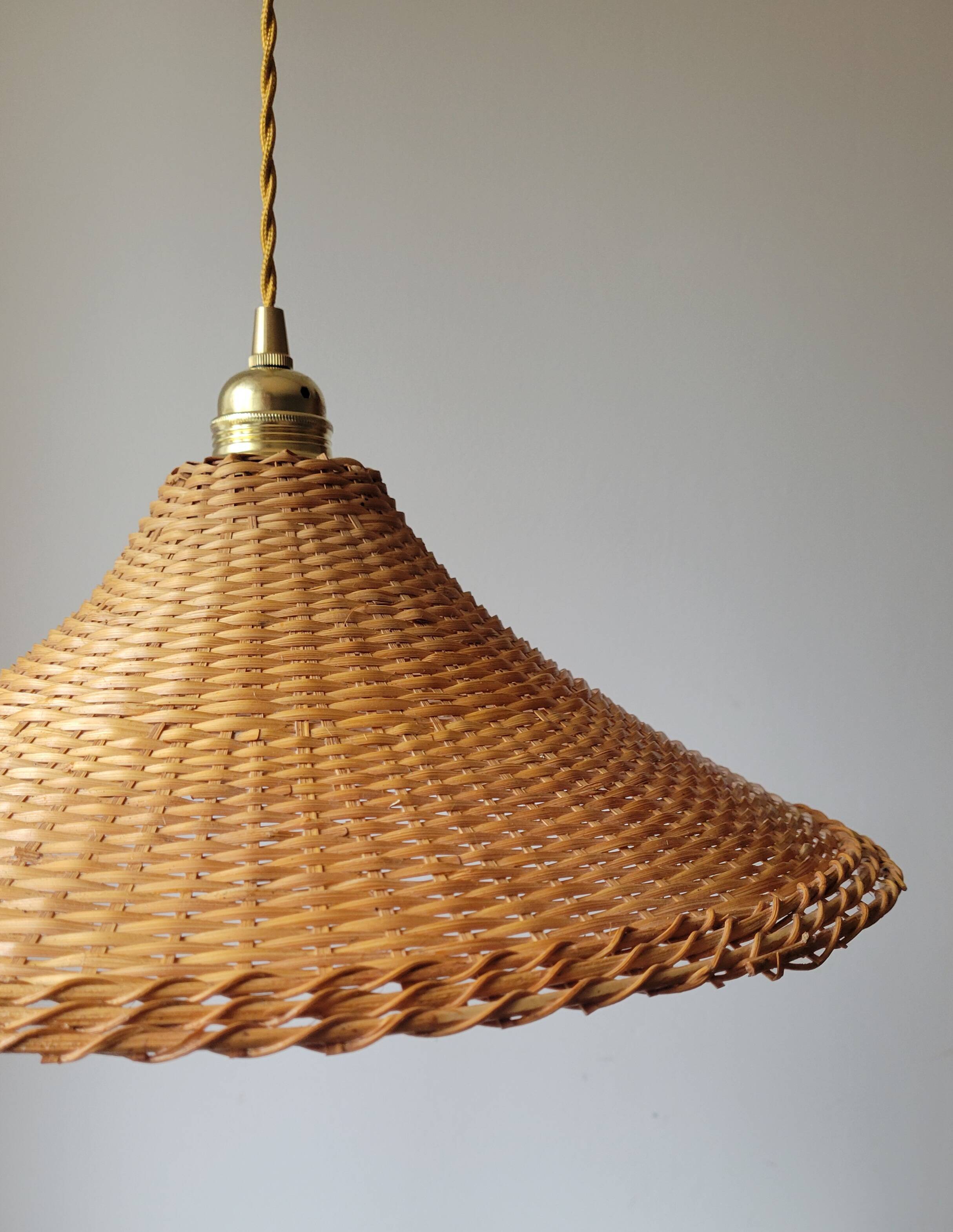 Woven wicker pendant light