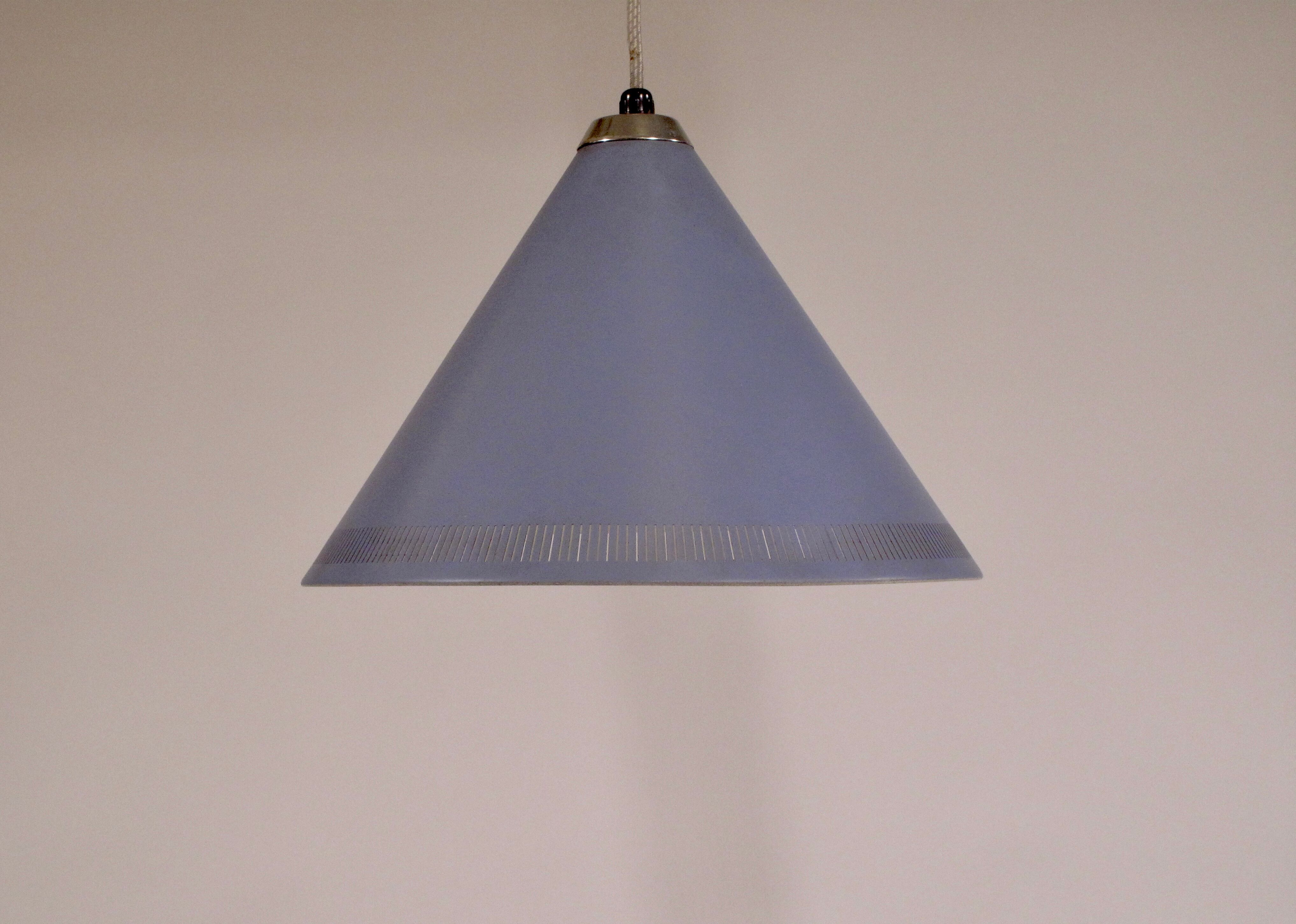 Suspension "Kegle" par Lyfa Danemark 1960's