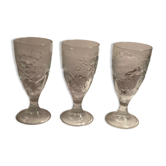 3 glasses with wide foot brand codec vintage 60s