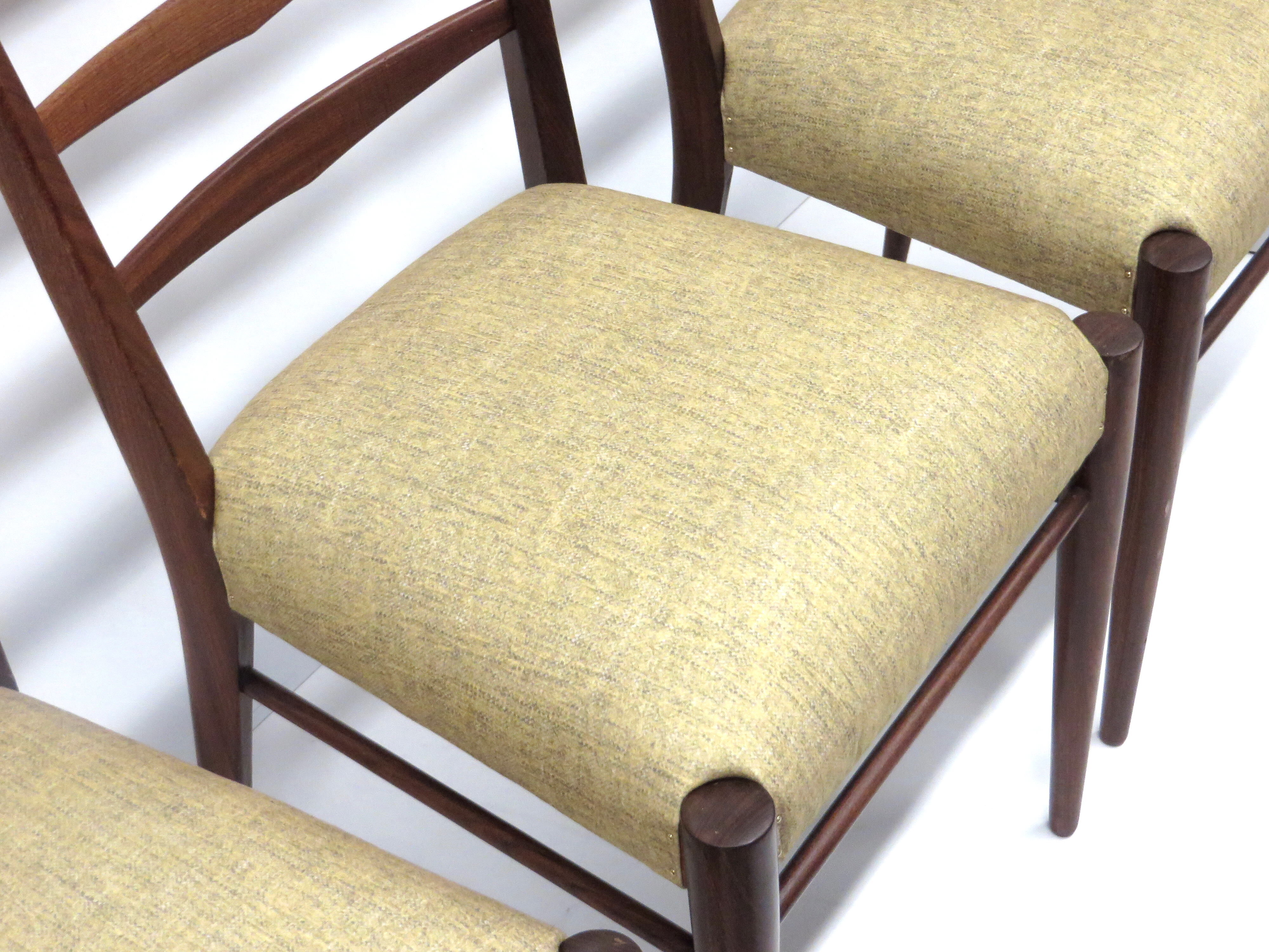 Set of 4 vintage dining room chairs by Cees Braakman for Pastoe Model CB09