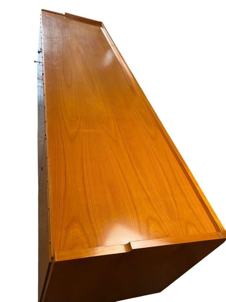 Buffet/wardrobe/vintage XL buffet in deep wood