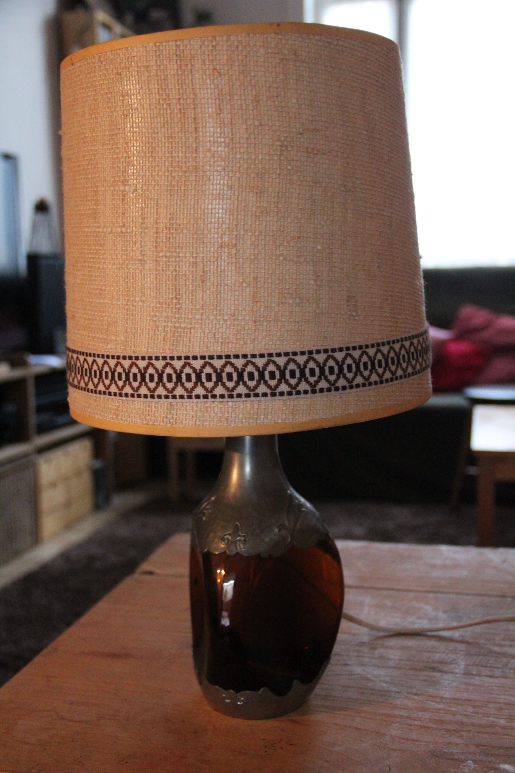 Seventie's bottle foot lamp