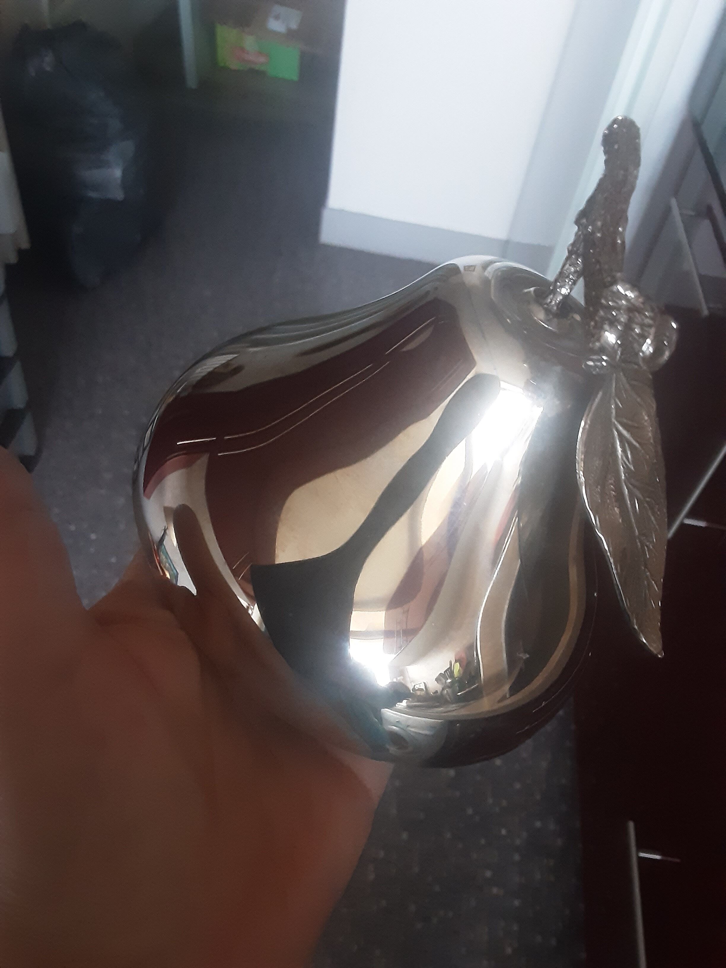 Metal and plastic ice seal - vintage