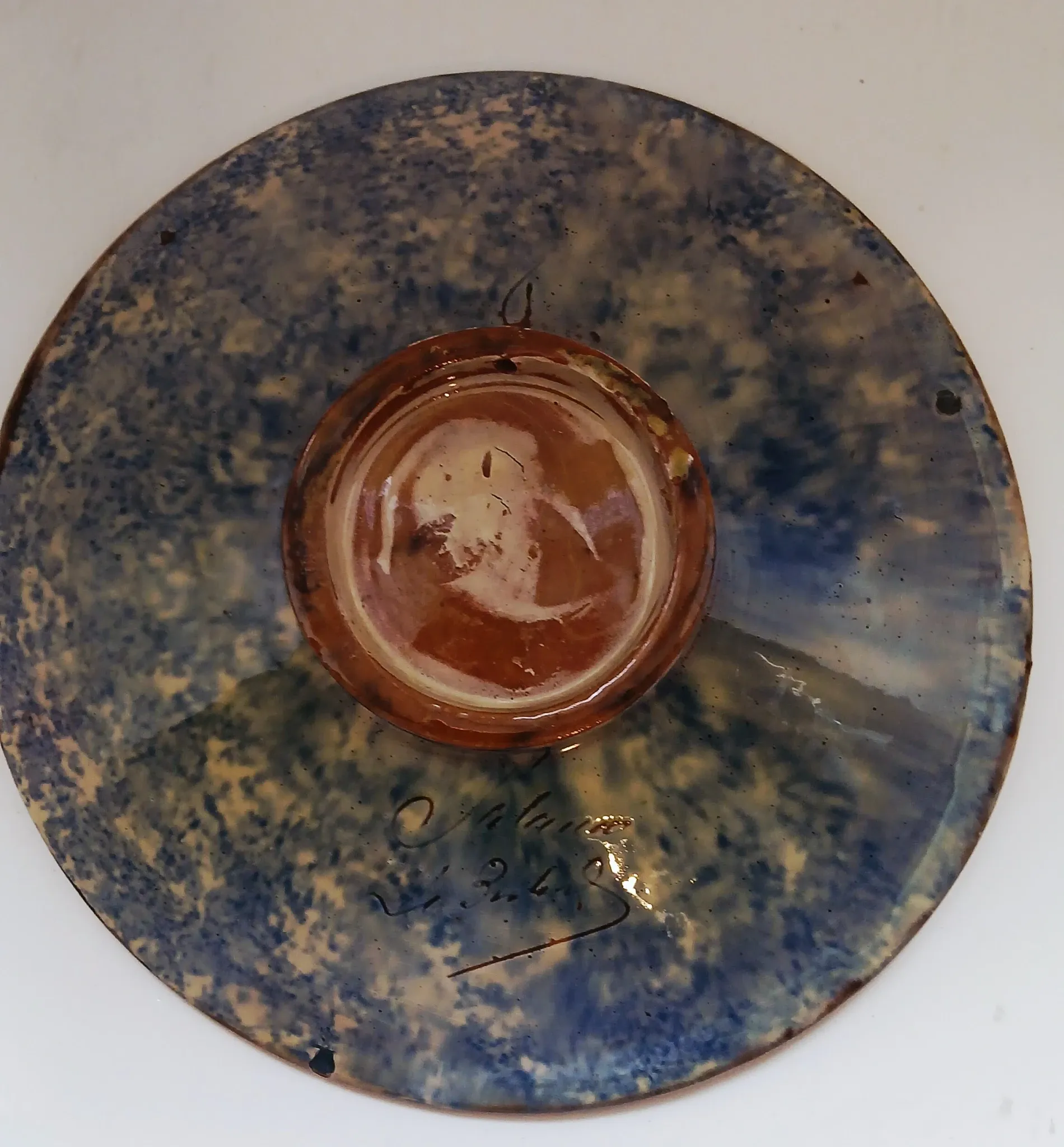 Relief barbotine dish "LA BISBAL SALAMO" with fish.