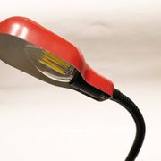 Lampe de bureau ou d'atelier articulée 1960's fonte et métal