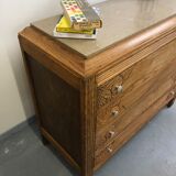 Oak chest of drawers