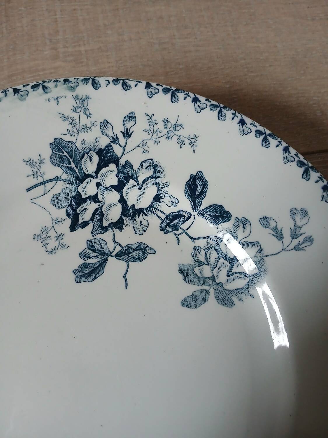 6 antique ironstone dinner plates