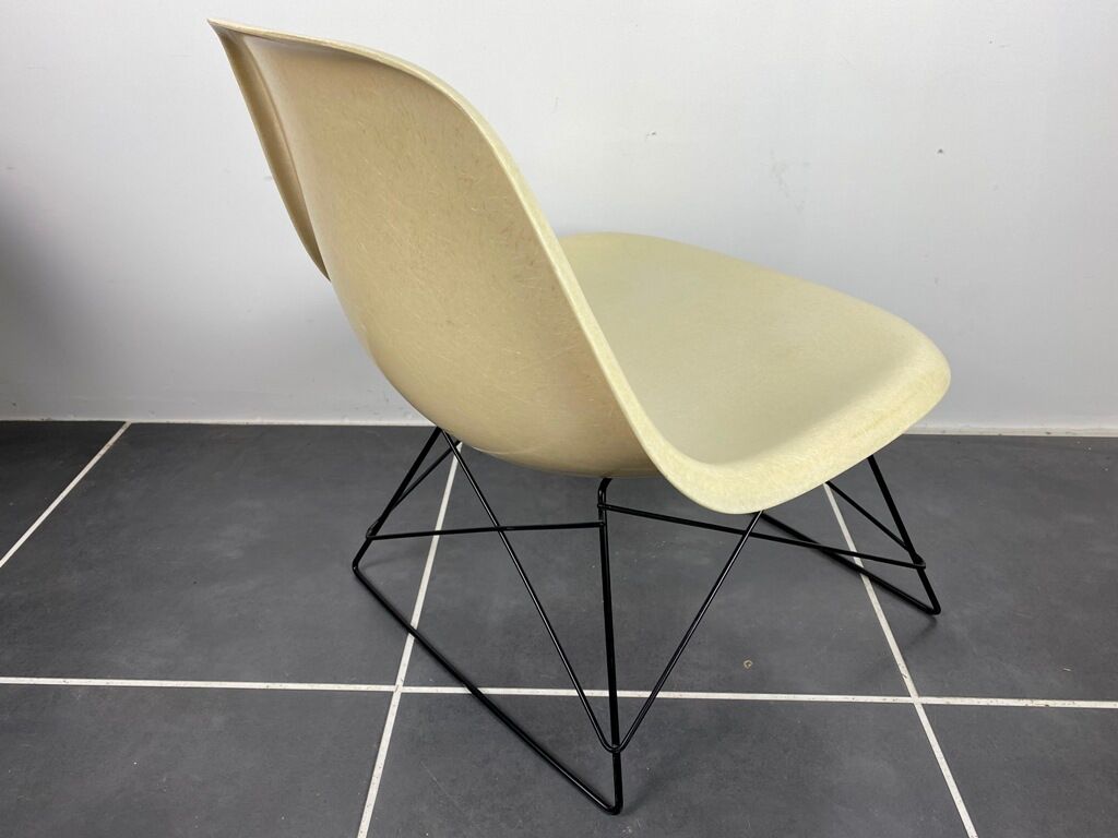 Lounge chair Eames fiber white parchment short back base cat's cradle herman miller vintage 50
