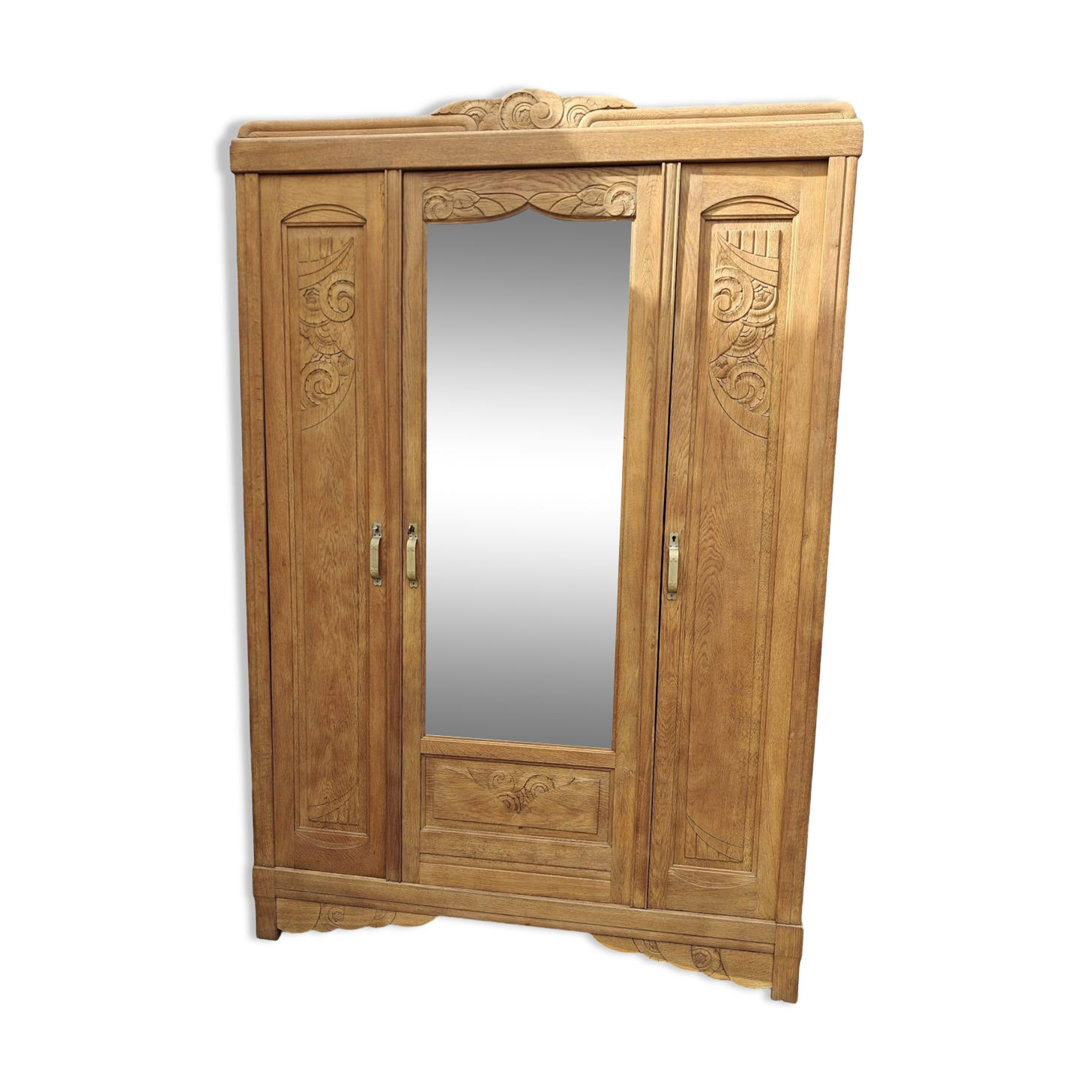 Art deco oak cabinet