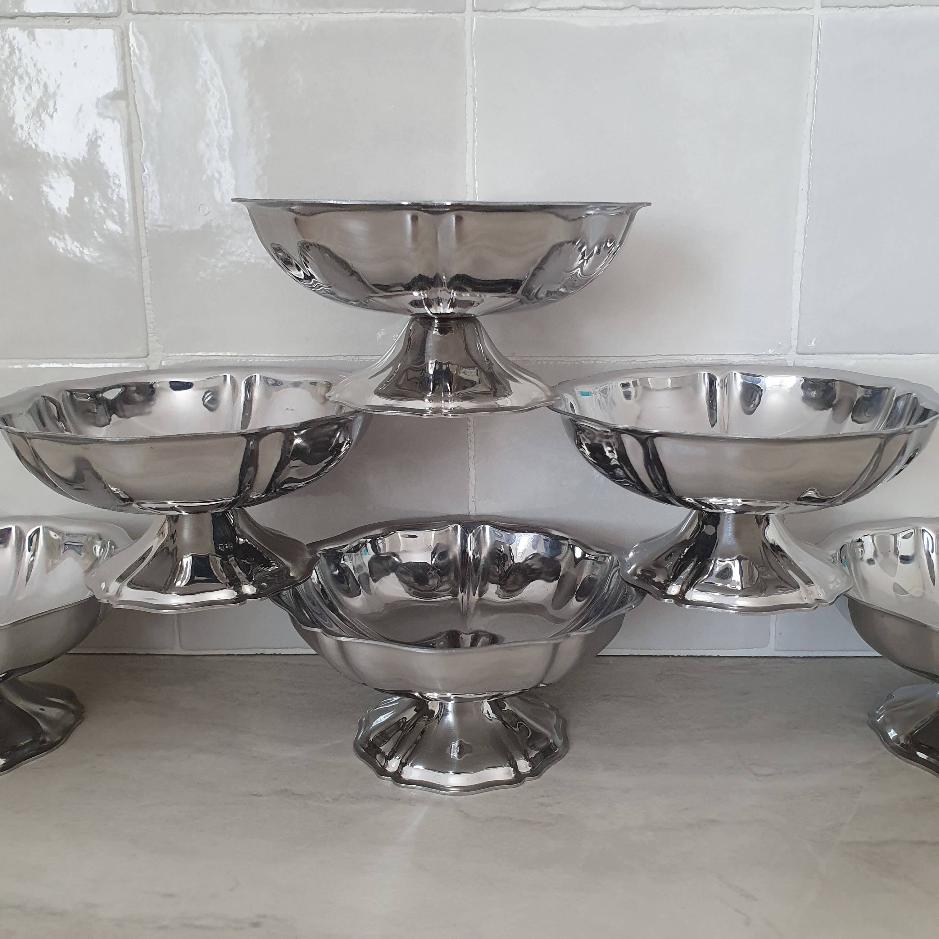 6 dessert bowls by Guy Degrenne in 18/10 stainless steel