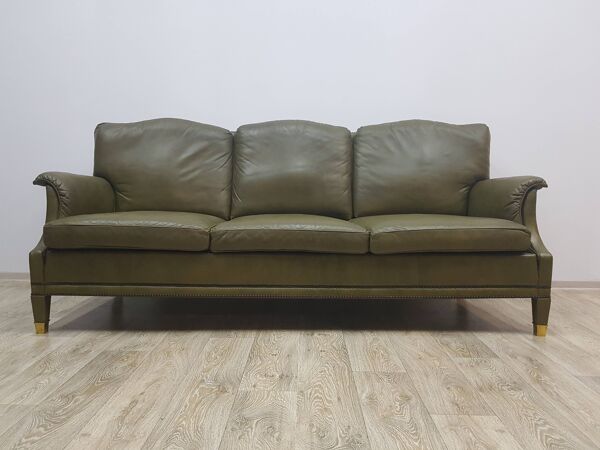 Canapé en cuir Chesterfield des années 1960/1970.