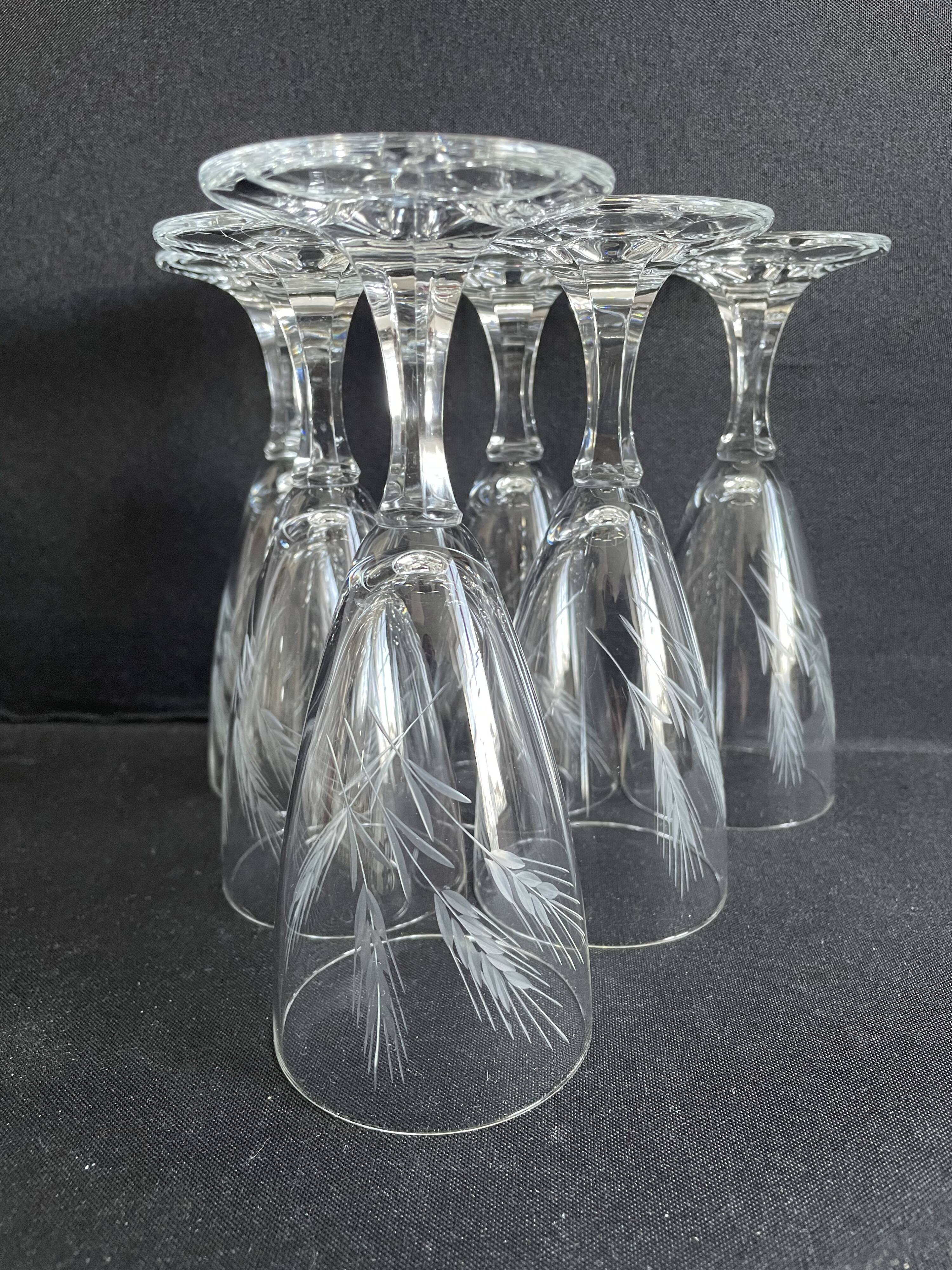 Champagne flutes in cut crystal