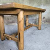 Table vintage en bois massif