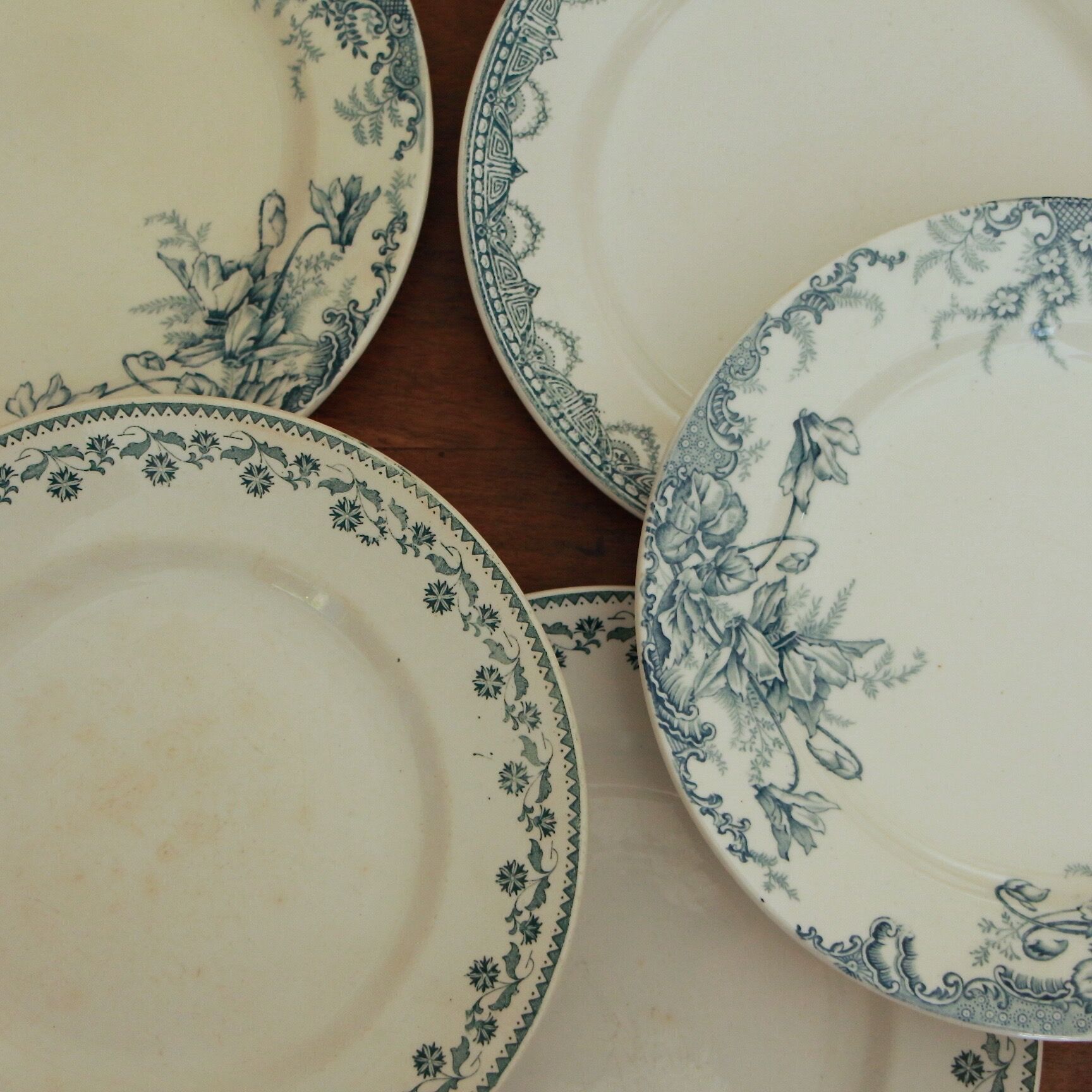 Flat plates Iron Earth