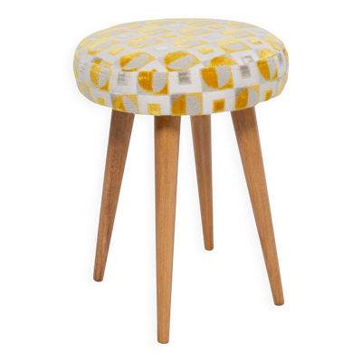 Tabouret jaune et beige milieu de siècle, Europe, années 1960