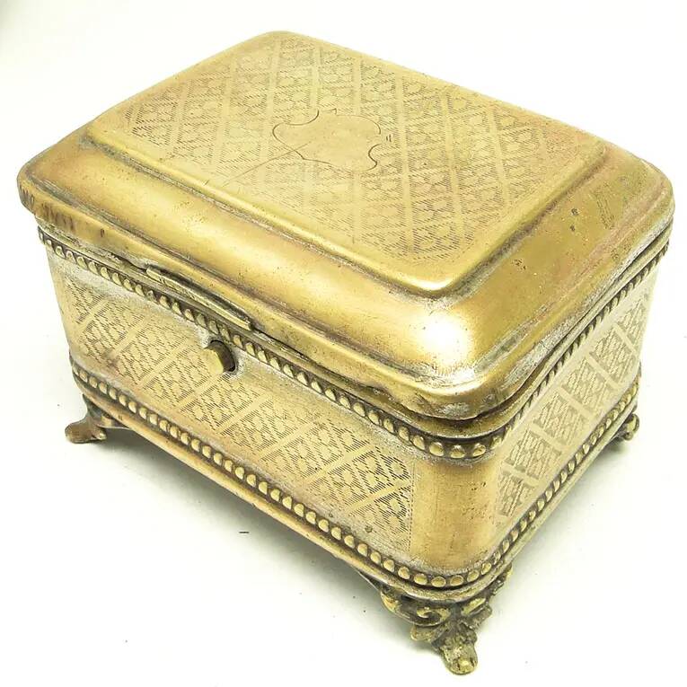 Eclectic sugar bowl, silver-plated brass, Poland, 19th century