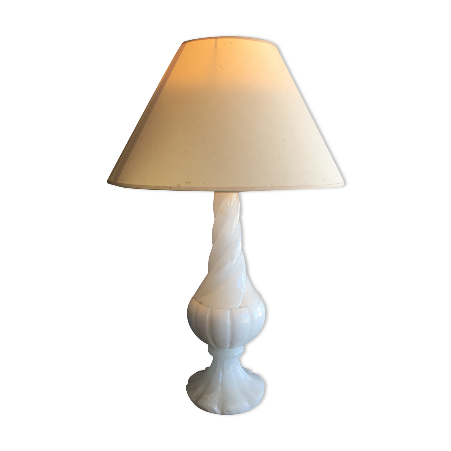 Lamp to be installed in Alabaster