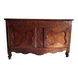 Buffet en noyer Louis XV