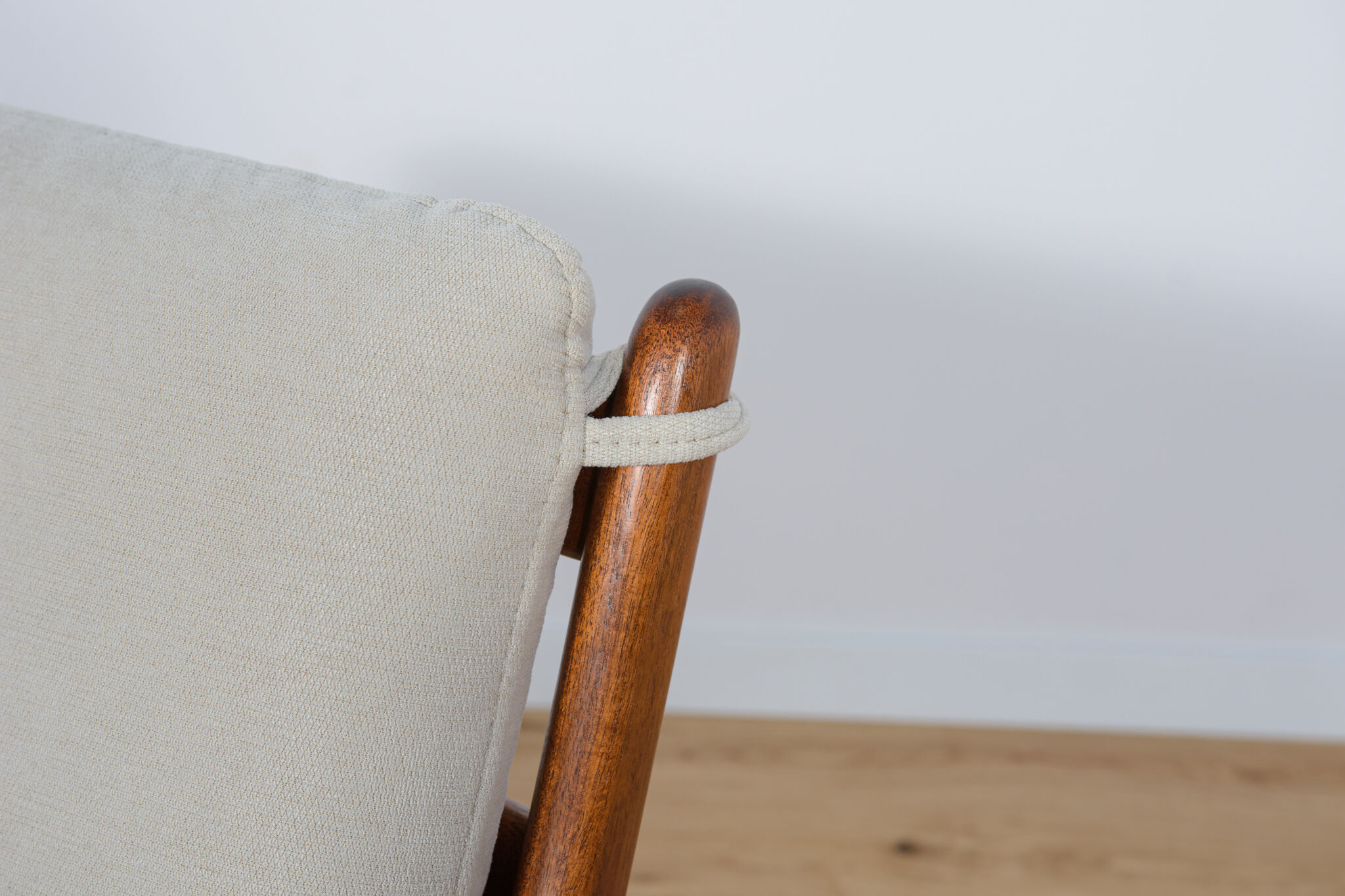 PJ112 Lounge Chairs by Ole Wanscher for Poul Jeppesens, 1960s, Set of 2