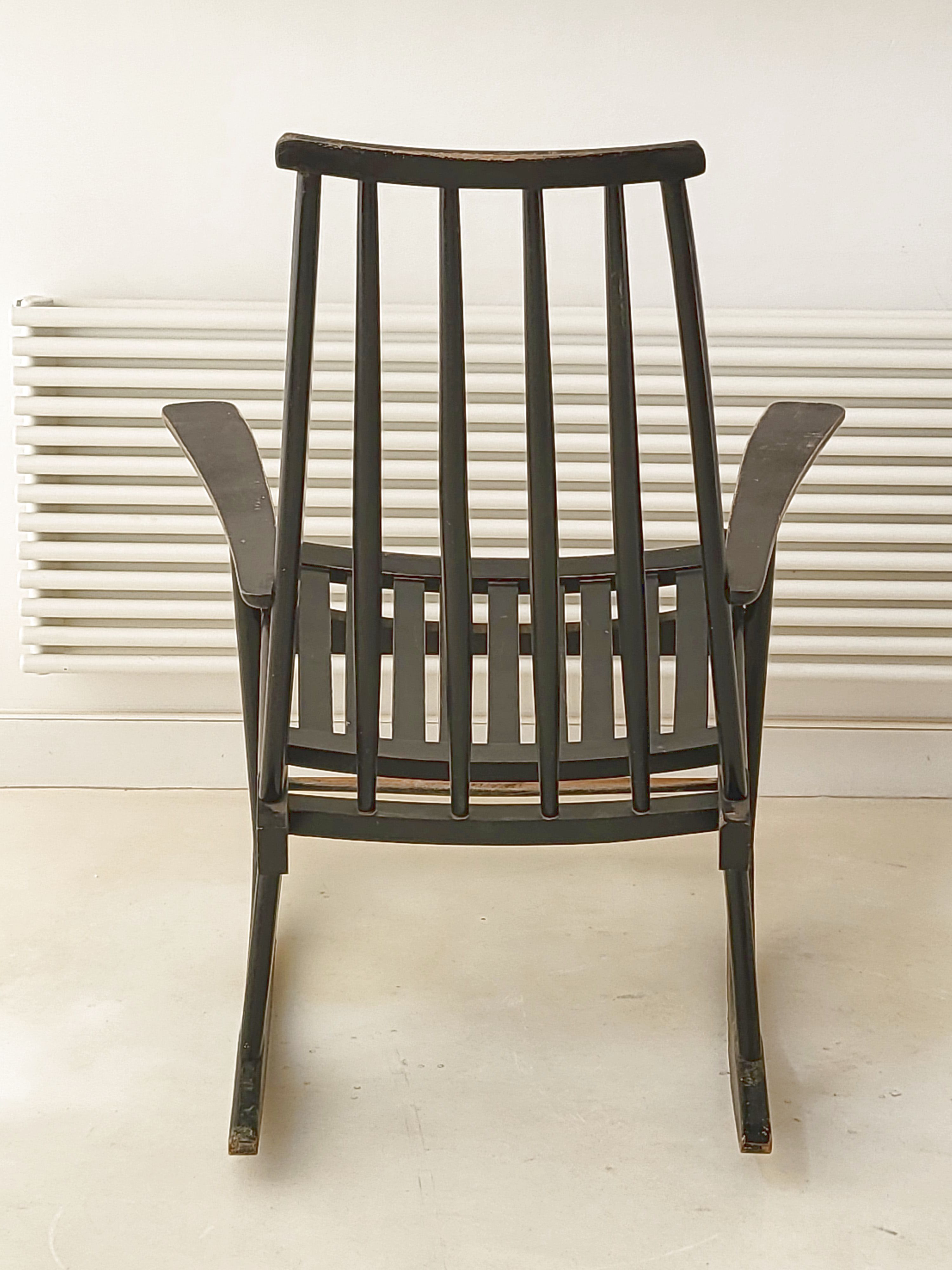 Vintage rocking-chair 1960