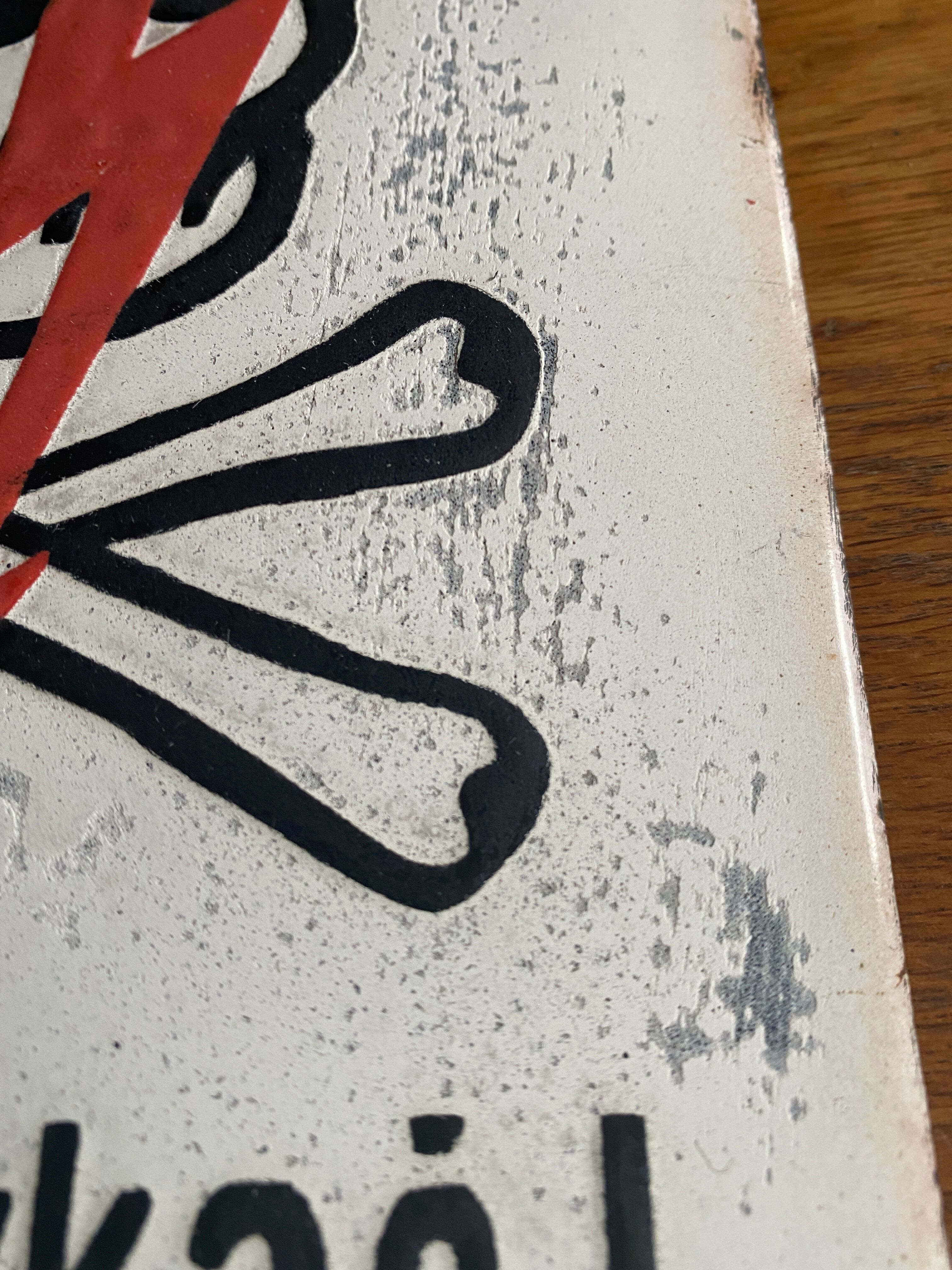 old polish email plate danger skull