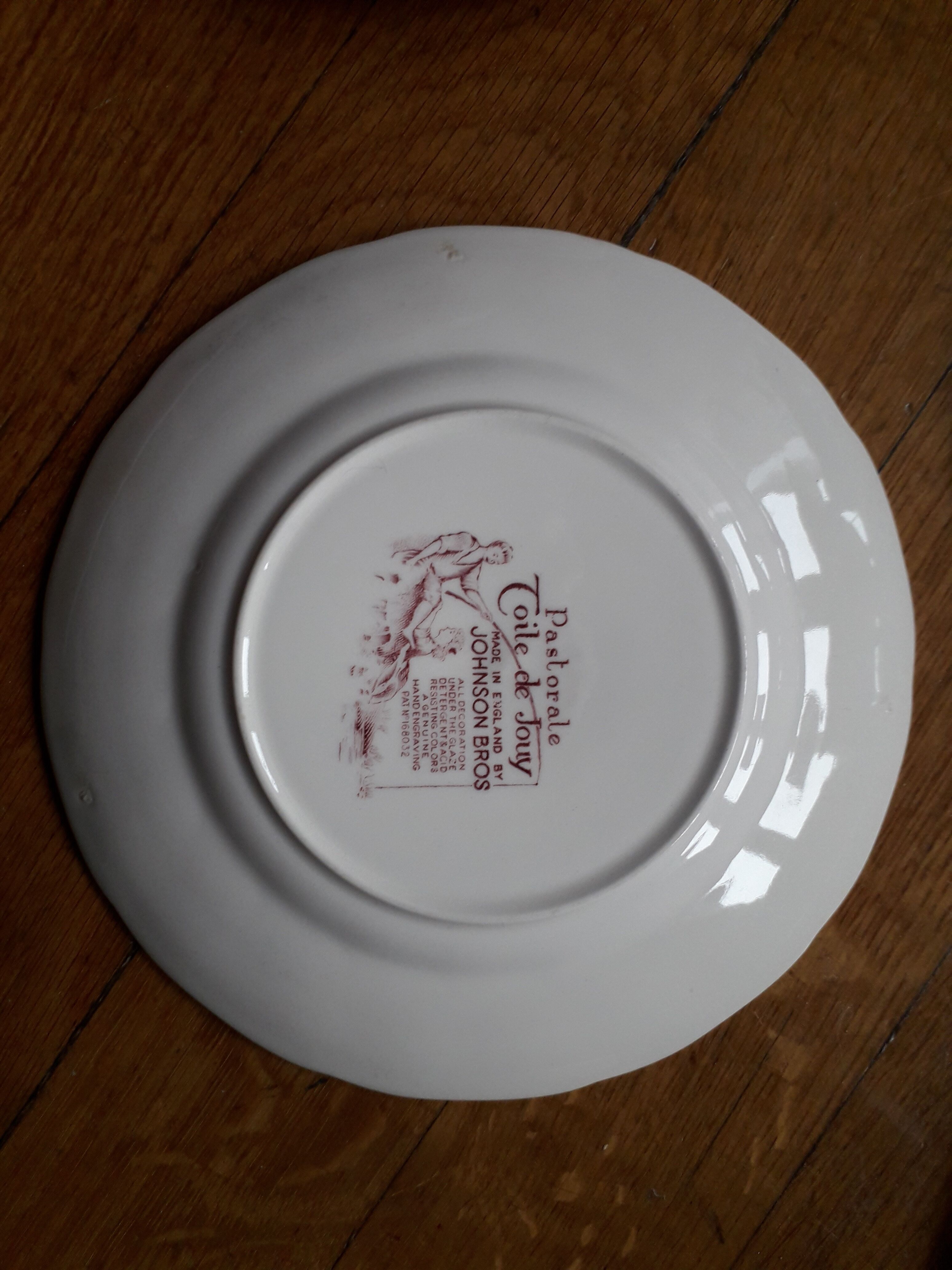 Set of 11 dessert plates and an English ceramic dish