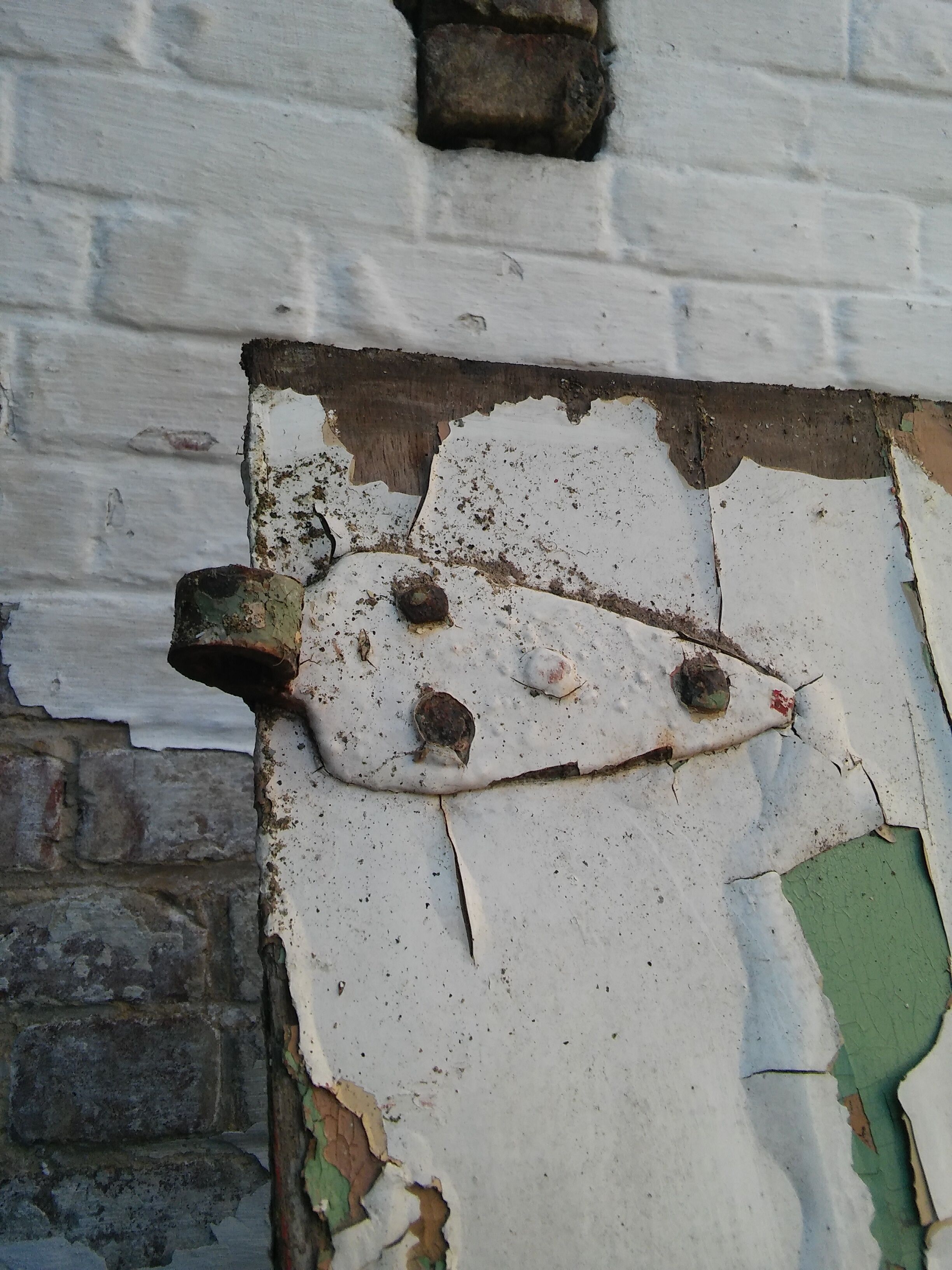 Door time white farm from the beginning of last century