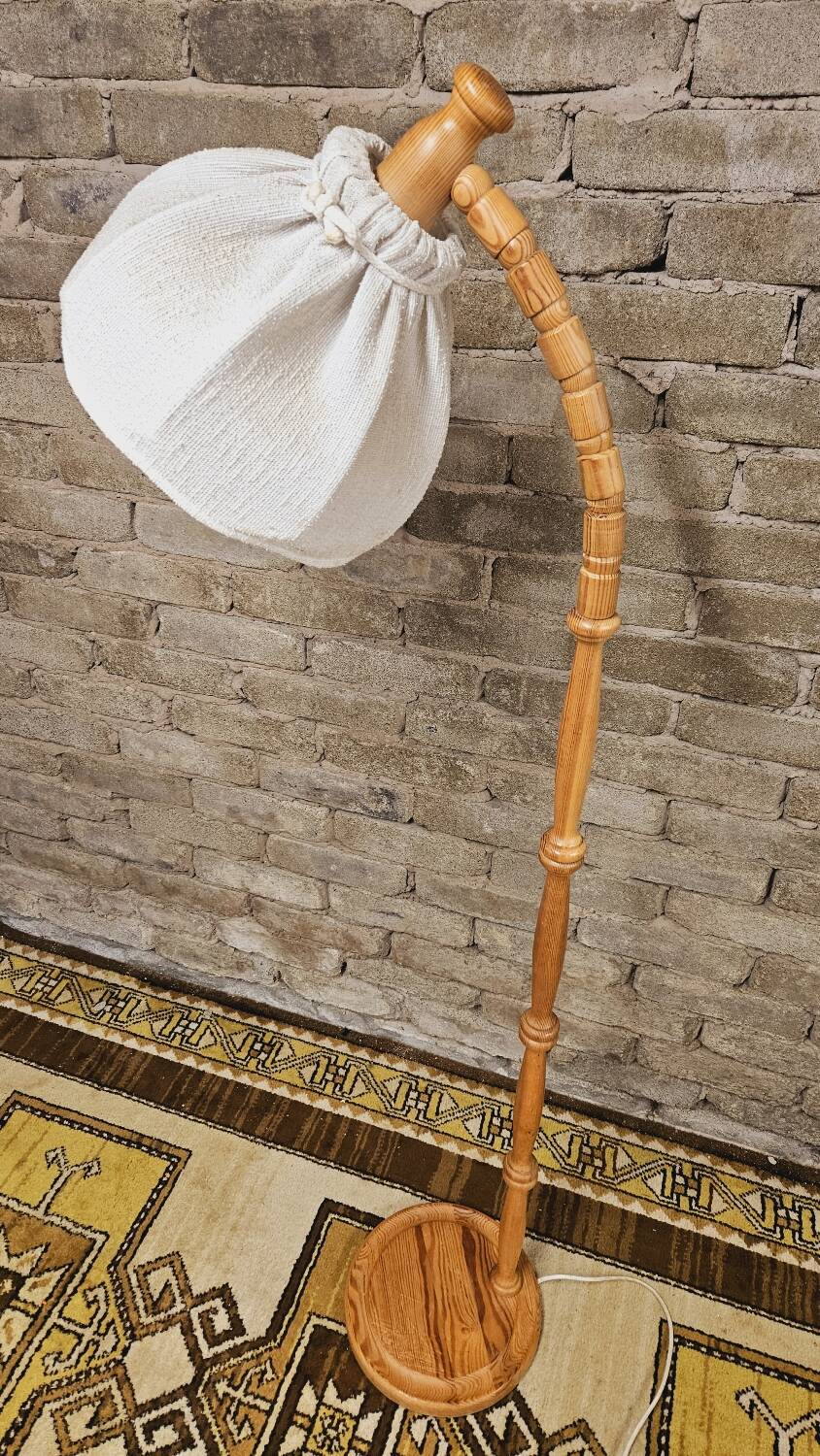 Danish pine floor lamp 1970 vintage