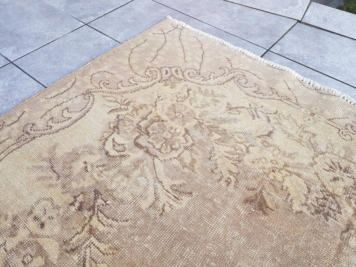 Beige Vintage Floral Carpet sku v623