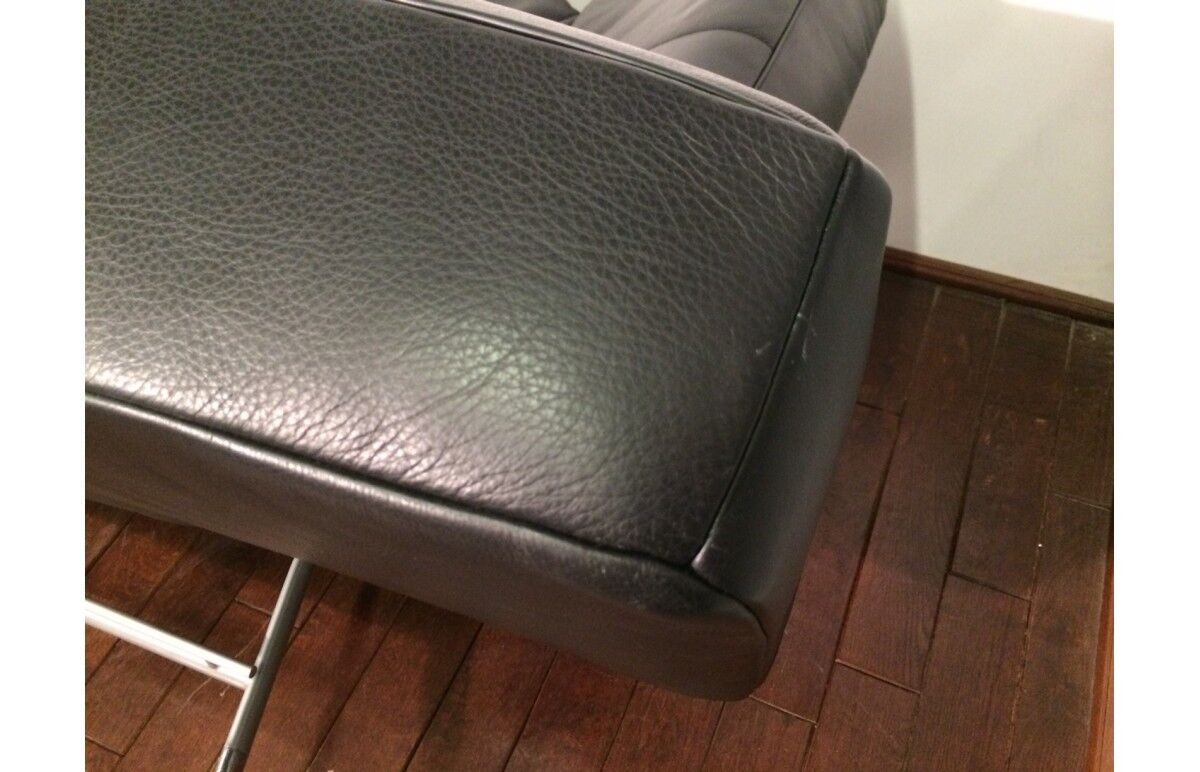 Sofa bed "Smala" vintage black leather adjustable by Pascal Mourgue for Ligne Roset