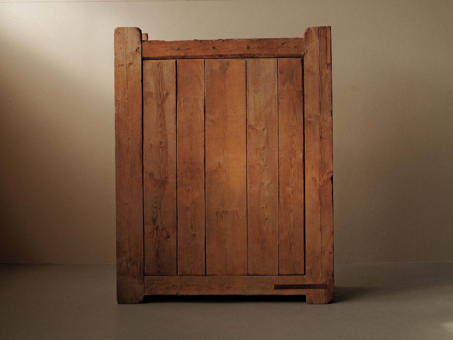 Art-Popular furniture in pine and larch, Lozère, 19th century