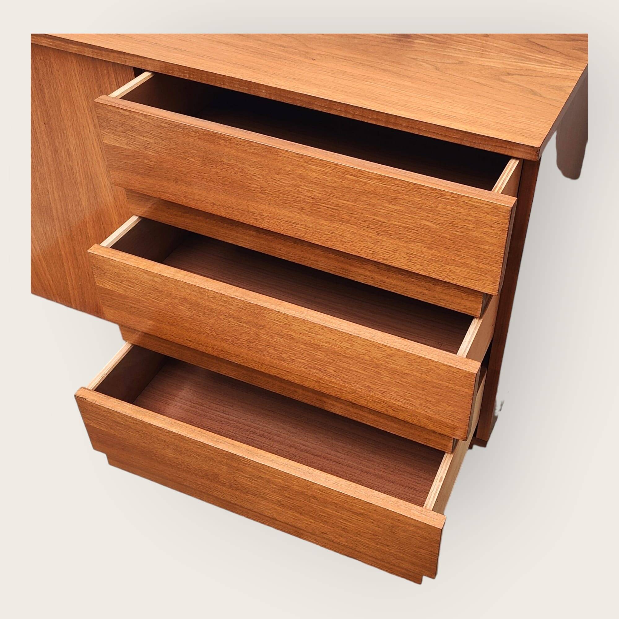 Mid Century sideboard