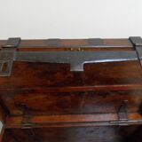 Coffre de voyage ancien en bois