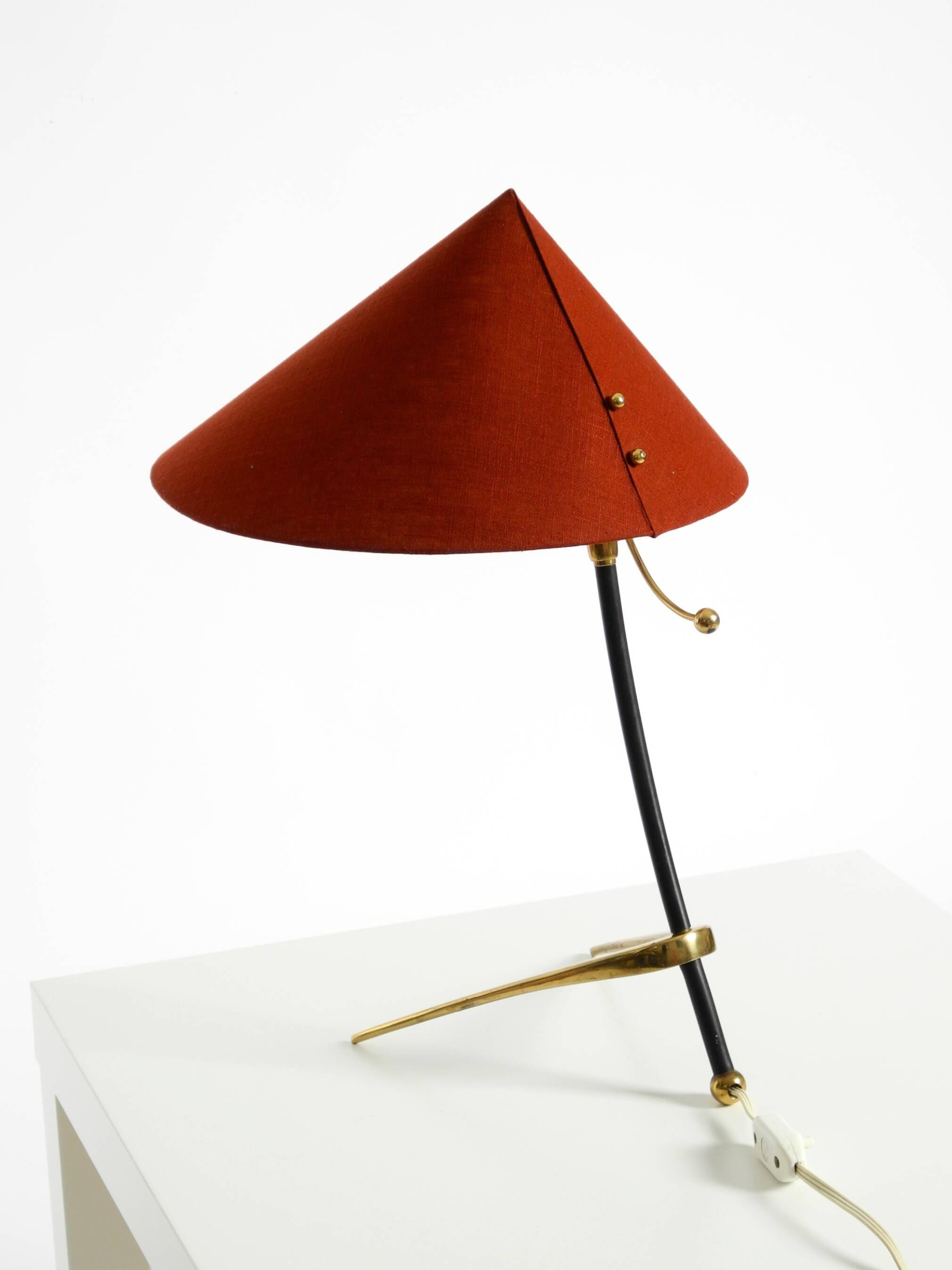 Large Kalmar Mid-Century tripod brass table lamp with a new fabric shade