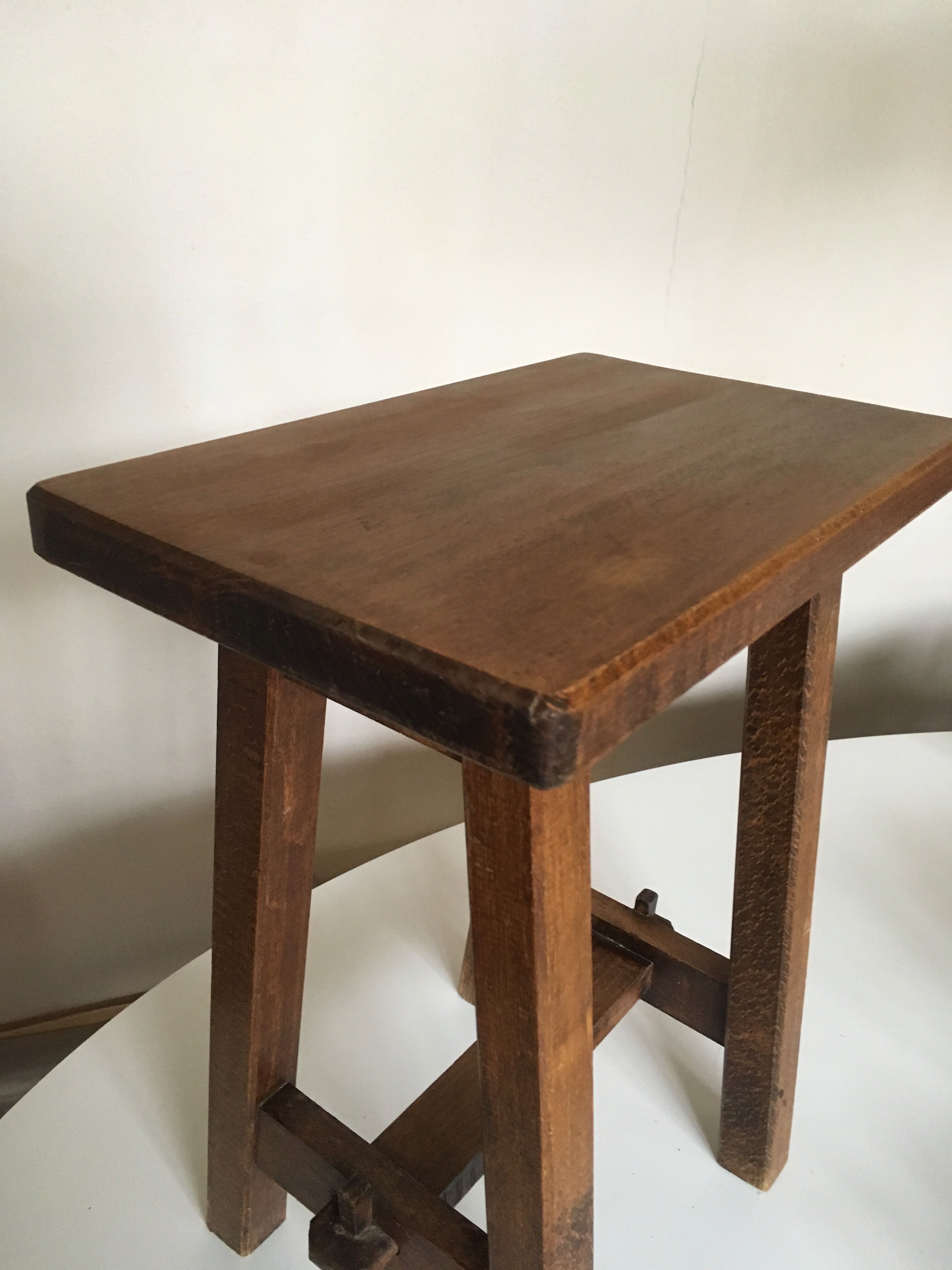 Shaker Hudson Farm stool
